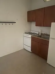 Rented by K & O Realty Associates Inc.