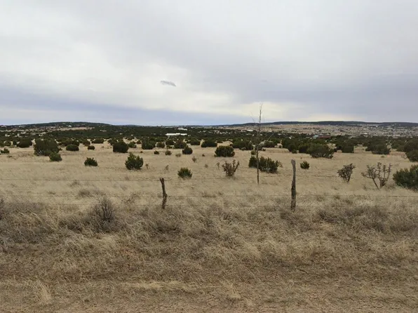 212 Entranosa Rd, Edgewood, NM 87015