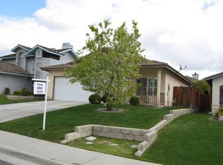 2817 Loch Fern Ct, Bakersfield, CA 93306