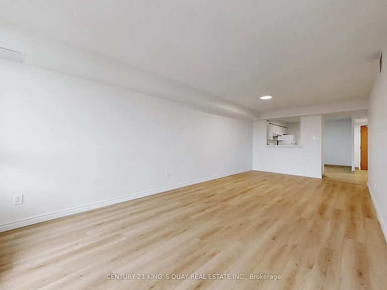 4727 Sheppard Ave E #616 — Photo 7