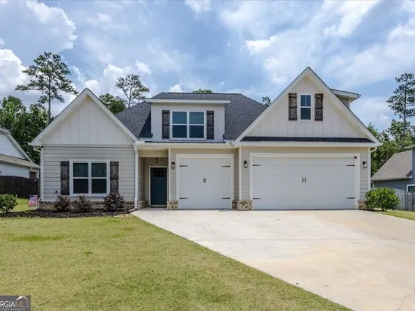 161 Fairway Cir, Macon, GA 31211