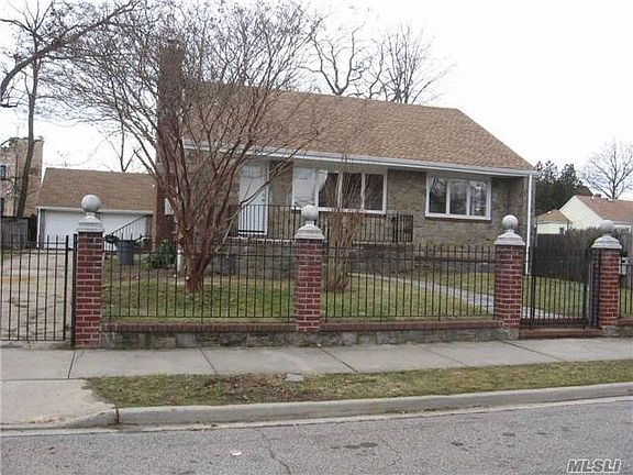 2nd image of 3 Anna Ave