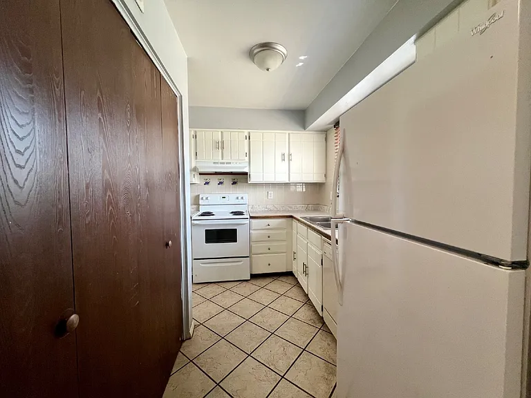 2567 Rainbow Dr #80 — Photo 4