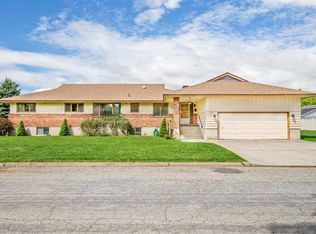 426 Saint Clair Ave, Sandpoint, ID 83864