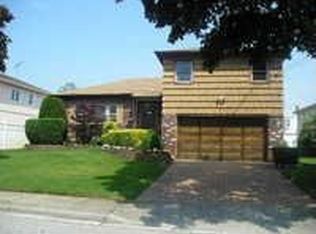 3025 Moreland Ave, Oceanside, NY
