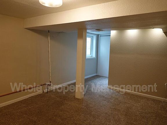 5th image of 1433 N Milwaukee St #1