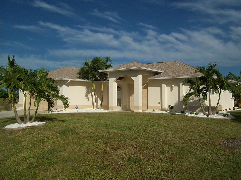 1st image of 907 SW 25th St