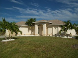 907 SW 25th St, Cape Coral, FL 33914