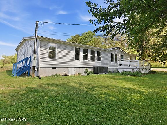 2nd image of 95 Lee Shirley Rd