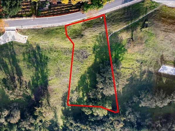 2874 Berwick Ave, Gilroy, CA 95020