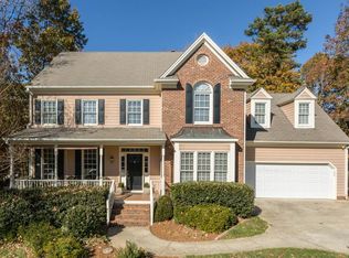 102 Franklin Chase Ct, Cary, NC 27518