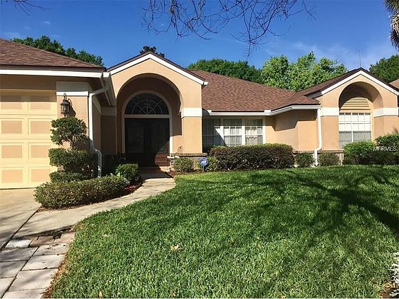 4th image of 7842 Bridgestone Dr