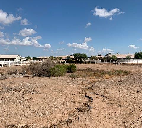4th image of 8483 S Valley Vista Pl