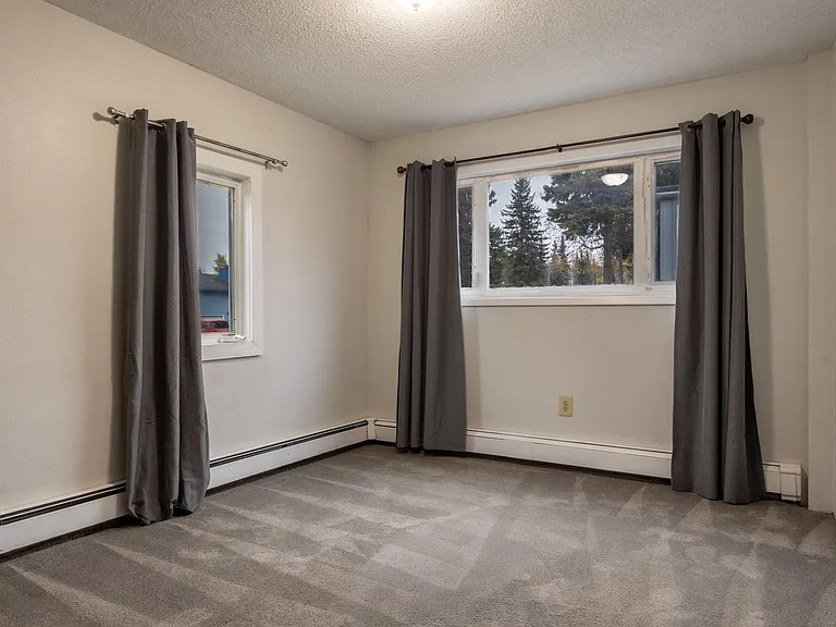 95 Farewell Ave #2 — Photo 13