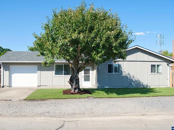 4223 Faber Ave NE, Saint Paul, OR 97137