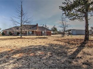 2315 Walnut Dr, Tuttle, OK 73089