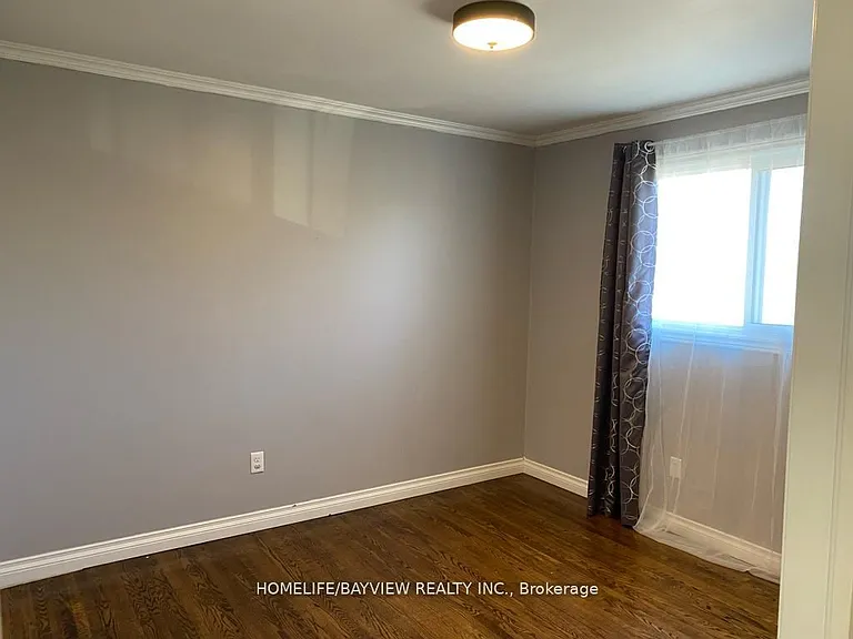 70 Beswick Dr — Photo 16