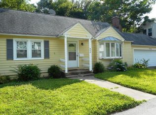 564 Chandler St, Worcester, MA 01602