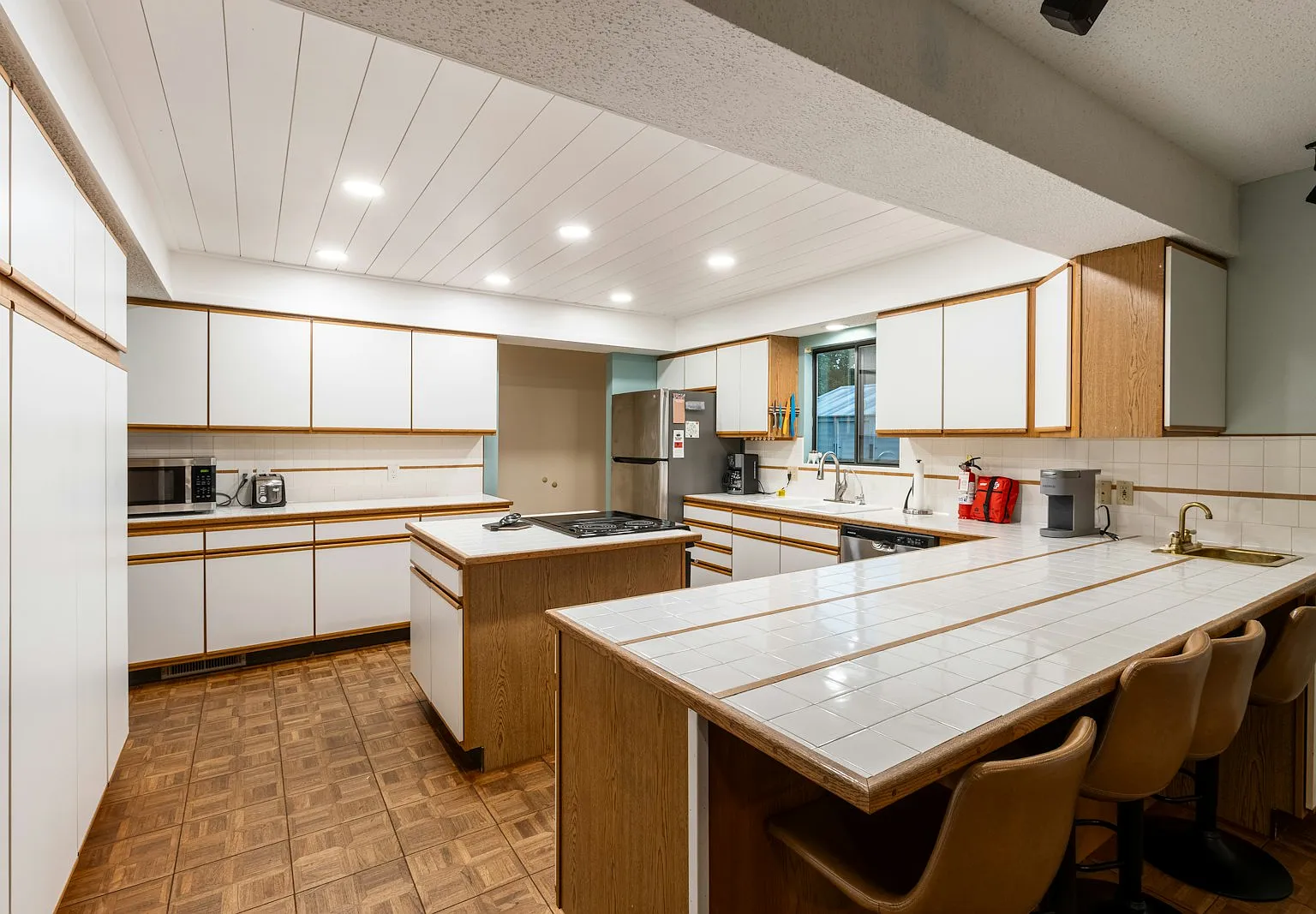 68 Klamm Park, Unit 4 bed Upper — Photo 1