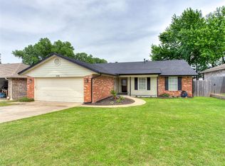 1408 Nottoway Dr, Midwest City, OK 73130