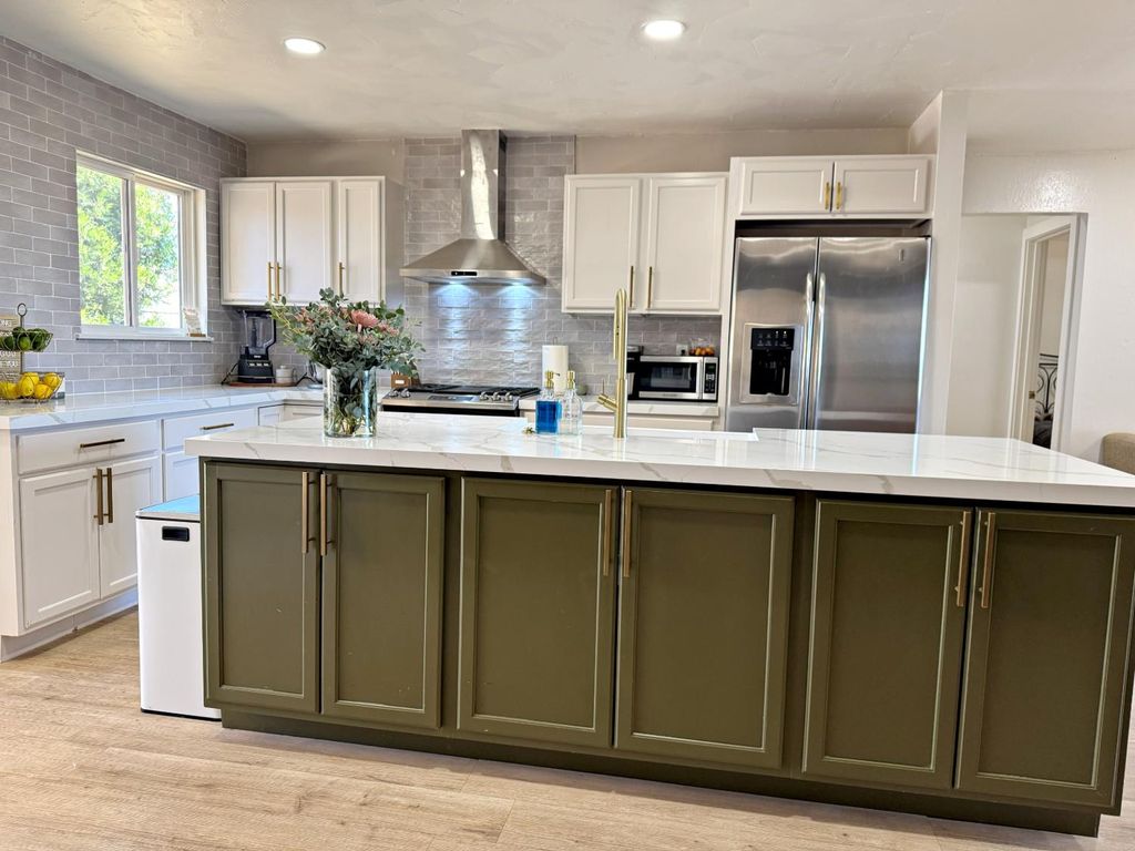 3860 Carson Rd, Camino, CA - More