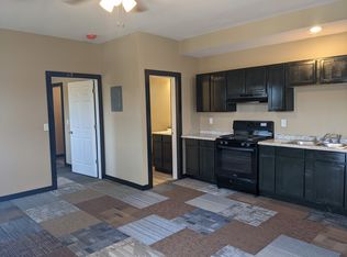 105 Sanford St #1, East Peoria, IL 61611