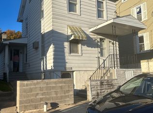 411 W Broad St #1, Williamstown, PA 17098