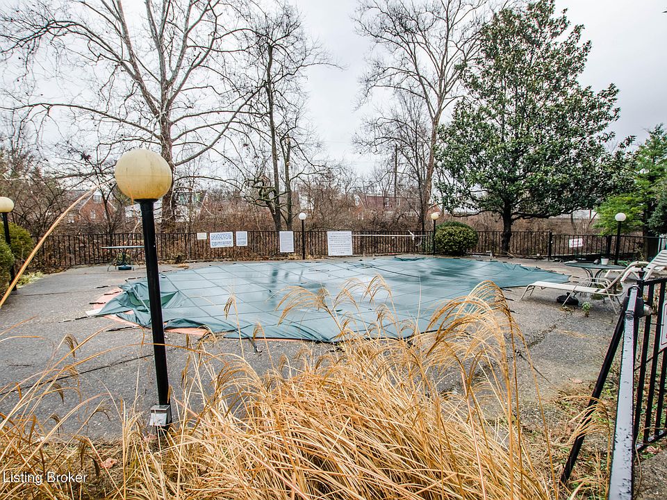 2847 Hikes Ln, Louisville, KY 40218 Zillow