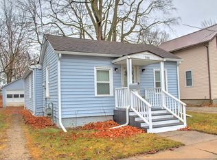 908 N Locust St, Adrian, MI 49221