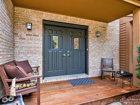 3rd image of 3116 Overridge Dr