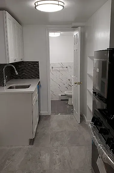 295 Graham Ave #1 — Photo 9