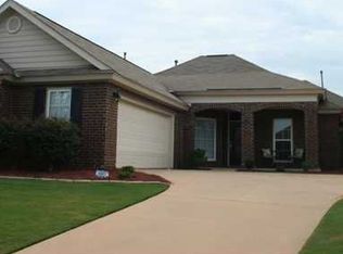 8900 Cotswold Ct, Montgomery, AL 36117