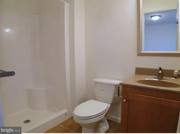 1407 N Bouvier St #2F, Philadelphia, PA 19121