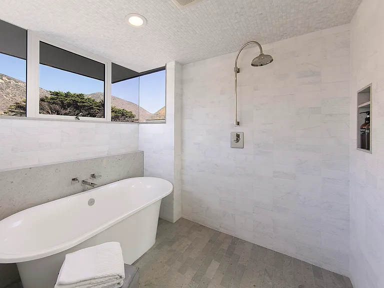 5372 Rincon Beach Park Dr — Photo 14
