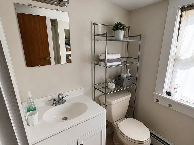 767 Main St #5 — Photo 7