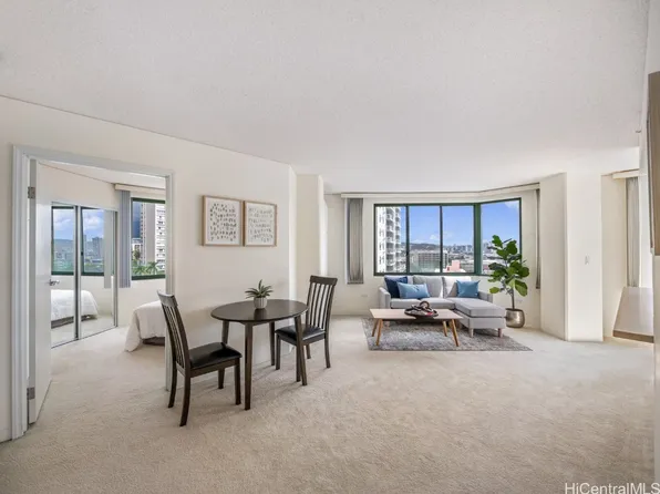 1314 Kalakaua Ave APT 1001, Honolulu, HI 96826