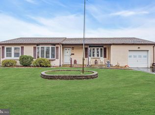 10 Lafayette Ct, Barnegat, NJ 08005