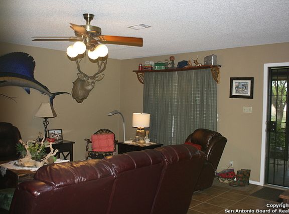 2nd image of 106 Chaparral Cir