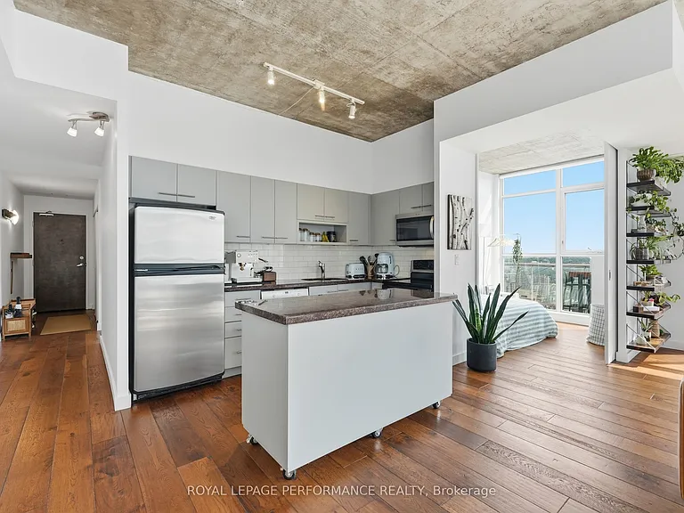 179 George St #PH 2 — Photo 6