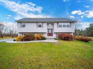 6 Edwards Dr, Pine Bush, NY 12566