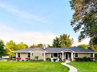 6119 Beard Pl, Edina, MN 55410