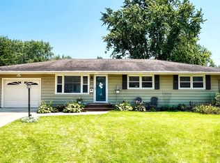 25 Brookwood Dr, Normal, IL 61761