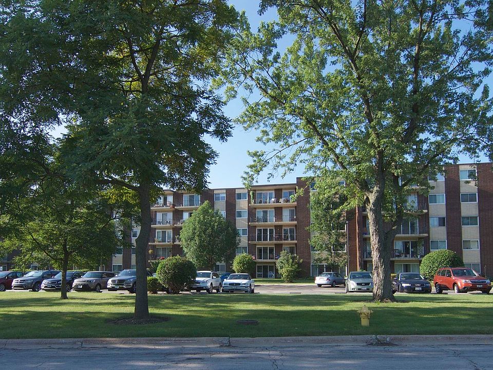 1st image of 5300 Walnut Ave APT 10E