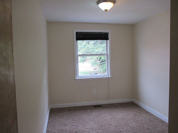 4th image of 529 W Abbottsford Avenue # Fl 2nd