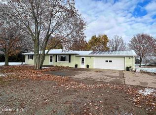 8718 W Krouse Rd, Ovid, MI 48866