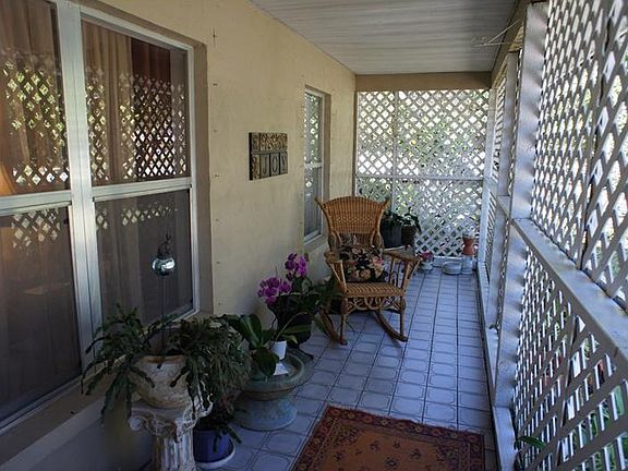 3rd image of 4240 Baird St