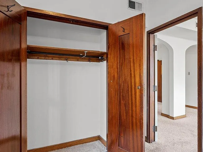 340 S Highland Ave #2B — Photo 8