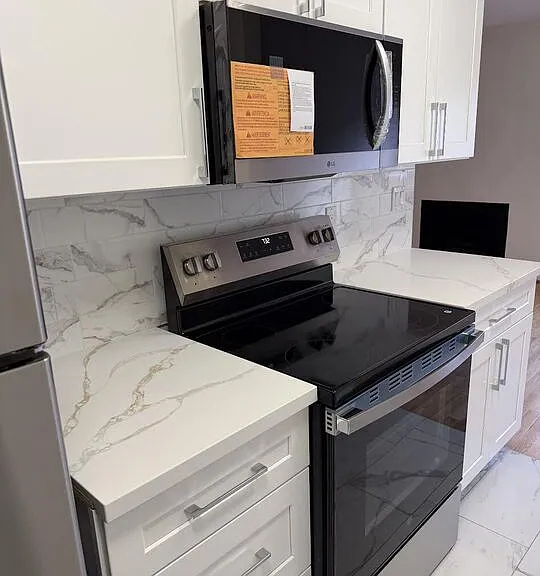 1097 S Bedford Dr #204 — Photo 13