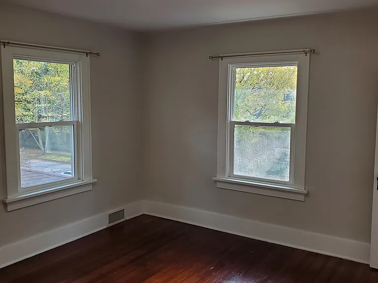 1232 Woodward Ave — Photo 31