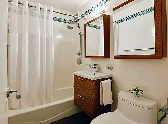 Rented by Douglas Elliman | media 16